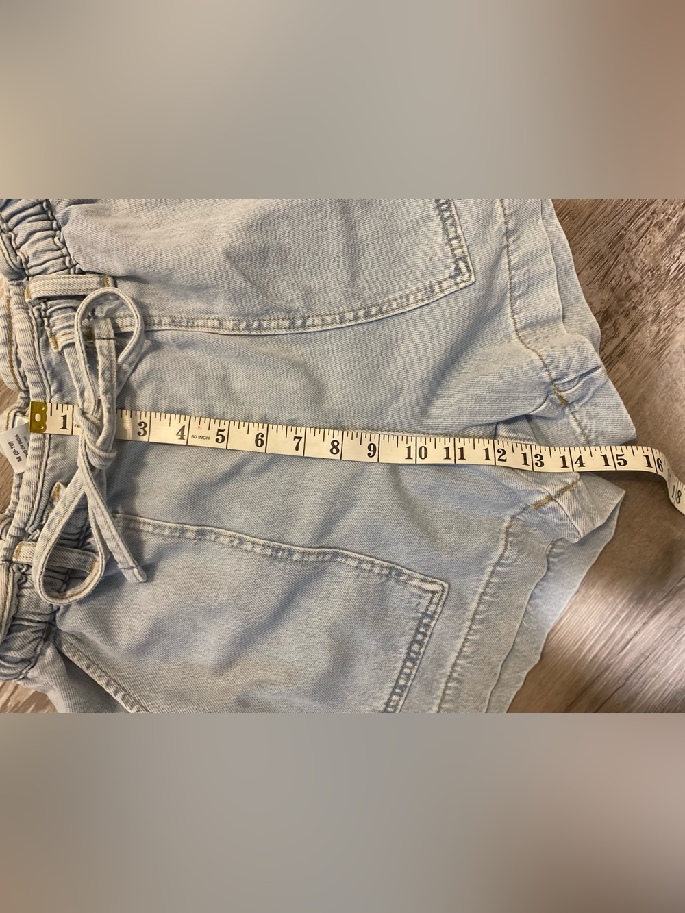 Time and Tru Women's Denim Drapey Utility Shorts Elastic Tie Waist Size M 8-10 - Picture 8 of 9